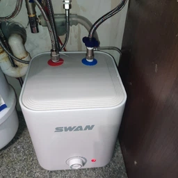 Бойлер Swan SSB-06w1 прямоугольный 6л с сухим ТЭНом 2кВт фото от покупателей 5