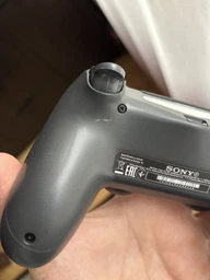 Геймпад беспроводной Sony DualShock 4 Wireless Controller Black для PS4/PC/Смартфона 1000 мА фото от покупателей 11