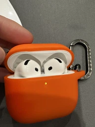 Чехол ArmorStandart Hang Case для Apple AirPods 4 Black (ARM81277) фото от покупателей 9