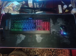 Большой геймерский RGB коврик (игровая поверхность) с подсветкой для мыши 900 x 400 x 3 мм фото от покупателей 8