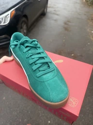 Женские кеды низкие Puma Club II 39744407 36 (3.5UK) 22.5 см Alpine Snow/Black/Gold (4067983951817)
