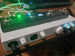 Аудиоинтерфейс Arturia MiniFuse 4 White