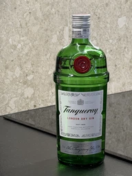 Джин Tanqueray London Dry Gin 1 л 47.3% (5000291020805)