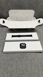 Смарт-годинник Apple Watch Series 10 GPS 42mm Jet Black Aluminium Case with Black Sport Band - S/M (MWWE3QH/A) фото від покупців 2