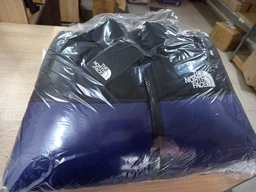 Пуховик The North Face 1996 Retro Nuptse Jacket Yellow/Black NF0A3C8DZU3 XL фото від покупців 2