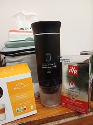 Кофеварка JN02 портативная капсульная аккумуляторная с нагревом, кофемашина Espresso maker USB - Черный