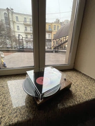 Проигрыватель винила виниловых пластинок с 2 стереодинамиками грамофон виниловый беспроводной 3-х скоростной 33/45/78 об/мин дерево фото от покупателей 6