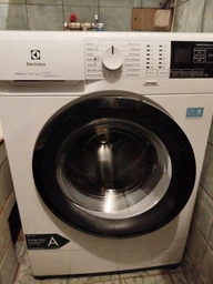 Пральна машина ELECTROLUX EWS6406BU фото от покупателей 10