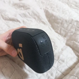 Портативная акустика Anker Select 4 Go Black IP67 фото от покупателей 3