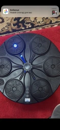 Настенный тренажер для бокса и фитнеса Музыкальная боксерская груша RGB Черный (085q)
