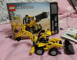 Конструктор LEGO Technic Экскаватор-погрузчик 104 детали (42197)