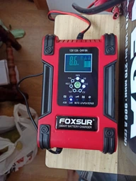Зарядное устройство для автомобильного аккумулятора Foxsur 12В-12А, 24В-6А FBC122412D-Y (подходит на свинцово-кислотные и гелиевые АКБ) Красный