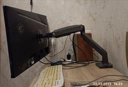Настольное крепление для монитора RZTK NB-F100A 22-35'' до 12кг VESA 75x75/100x100мм Black + кабель USB3.0 1.5 м фото от покупателей 15