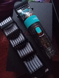 Машинка для стрижки аккумуляторная VGR V-695 10 Вт зеленая