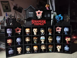 Тематическая Полка Большой Раскладной Дом для Фигурок Stranger Things Kinder Joy Funko Pop Stand / Display / Для 24 Фигурок из Сериала Очень странные дела фото от покупателей 12