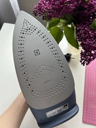 Утюг ELECTROLUX E6SI1-4MN фото от покупателей 6