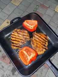 Сковорода-гриль чавунна лита з металевою ручкою 28*28*4 см Maysternya 280-280-40MRgrillУк