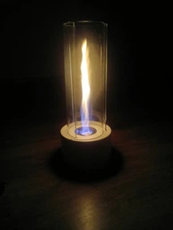 Биокамин настольный 16х40см +1л топлива с высоким пламенем за счет притока воздуха через сегментированное стекло пламя без дыма и запаха, черный фото от покупателей 1