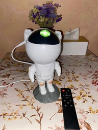 Астронавт нічник-проектор зоряного неба RZTK Ellon USB + пульт ДУ фото від покупців 13