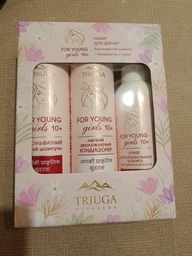 Набор для волос Triuga Ayurveda For Young Girls Шампунь 250 мл + Бальзам 250 мл + Спрей 200 мл (4820164642061)