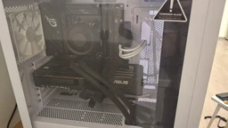 Материнская плата Asus ROG Strix B850-E Gaming Wi-Fi (sAM5, AMD B850, PCI-Ex16) фото от покупателей 3
