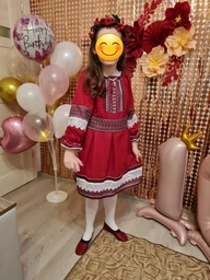 Вышитое платье на девочку "Ажур 4" 5 лет рост 130 см Красный