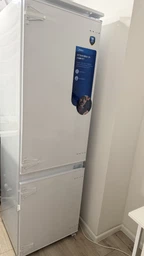 Вбудований холодильник MIDEA MDRE353FGF01