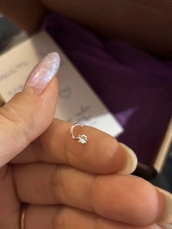 Срібний пірсинг у ніс Квітка срібло 925 покрита родієм 6051 0.20г фото від покупців 1