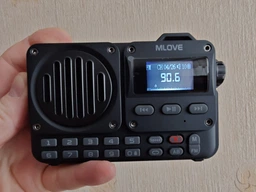 Портативний FM радіоприймач / Bluetooth-колонка з акумулятором MLOVE цифровий LED дисплей MP3-плеєр USB-рекордер