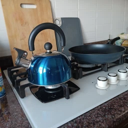 Чайник металлический 1,2 л Edenberg EB 1З43 со свистком для плиты, Оранжевый фото от покупателей 2