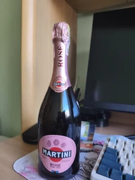 Вино игристое Martini Rose розовое полусухое 0.75 л 9.5% (8000570484004)