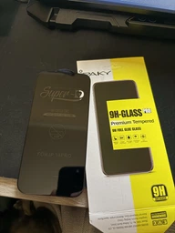 Защитное стекло для iPhone 16 / проклейка по всей плоскости экрана