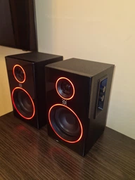 Акустическая система Defender Solar 12 Bluetooth Led 12W Black (4745090826050) фото от покупателей 2