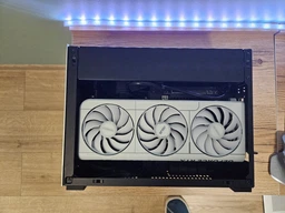 Видеокарта Asus Nvidia GeForce RTX 5070 PRIME OC WHITE 12GB GDDR7 (PRIME-RTX5070-O12G-WHITE)