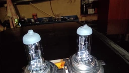 Автолампа Philips Vision H4 (12342PRC2)