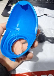 Автомобильная крышка воронка для бачка омывателя на авто vag VW/ Audi/ Skoda/ Seat + Кисточка детейлинг в подарок
