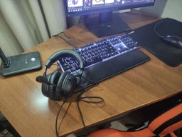 Наушники HyperX Cloud III Black-Red (727A9AA) фото от покупателей 9