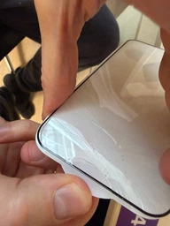 Защитное стекло ArmorStandart Pro для смартфона Apple iPhone 17 Pro Max Black (ARM86212) фото от покупателей 2