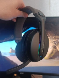 Ігрові навушники WALKER Bluetooth бездротові накладні повнорозмірні геймерська гарнітура USB з мікрофоном шумопоглинанням підсвіткою Hi-Fi звук RGB для ПК ноутбука телефона айфона Android iPhone стерео чорні + мішечек в подарунок фото від покупців 4