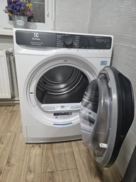 Сушильный автомат Electrolux EW8D595MUC фото от покупателей 3