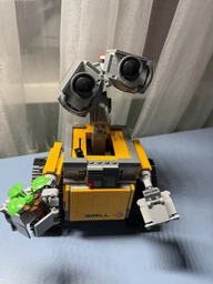 Конструктор Воллі інтерактивний робот Wall-E супер іграшка для дітей збірна модель дитячий мультфільм WALL E роботизований колекційний набір для хлопчиків та дівчаток що розвиває різнокольоровий оригінальний подарунок дитині 687 деталей OnePro 68358 фото від покупців 8