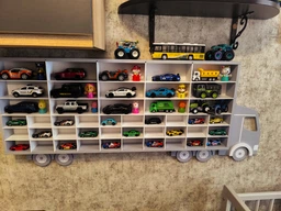 Полка Грузовик для машинок "Микс" серый для 30 Hot Wheels и 15 kinsmart