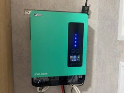 Инвертор гибридный Anern AN-SCI-EVO-6200-WiFi 48V 6200W (AN-SCI-EVO-6200-WiFi)