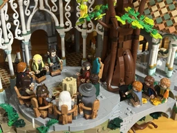 Конструктор LEGO Icons Властелин колец: Rivendell 6167 деталей (10316) фото от покупателей 2
