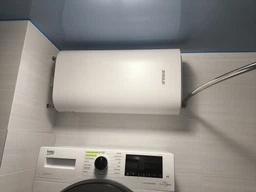 Бойлер Swan SPB-80w плоский slim 80л с сухим ТЭНом 2кВт вертикальний/горизонтальний фото от покупателей 4