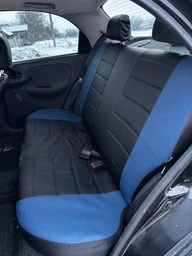 Комплект модельных чехлов NEO X AMI.AUTO из германской экокожи Аригона черно белые на Тойота Ярис (Toyota Yaris) 2005-2010 седан фото от покупателей 1