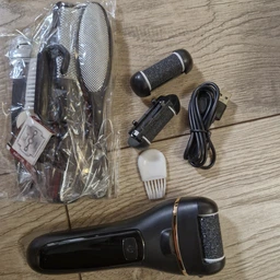 Электрическая роликовая пилка пемза для ног и пяток аккумуляторная Electric Callus Remover с LCD дисплеем и функцией самоочистки + большой комплект по уходу за ногами фото от покупателей 10