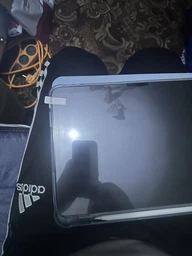 Захисне скло на планшет Apple iPad 11" (A16) 2025 фото від покупців 3