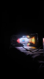 Гибкий дисплей экран LED Matrix Panel 17,3 см на 7 см с Bluetooth управлением для рекламы и автомобилей.