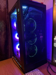 Видеокарта Gigabyte GeForce RTX 5070 GAMING OC 12G (GV-N5070GAMING OC-12GD) EU [132536] фото от покупателей 1